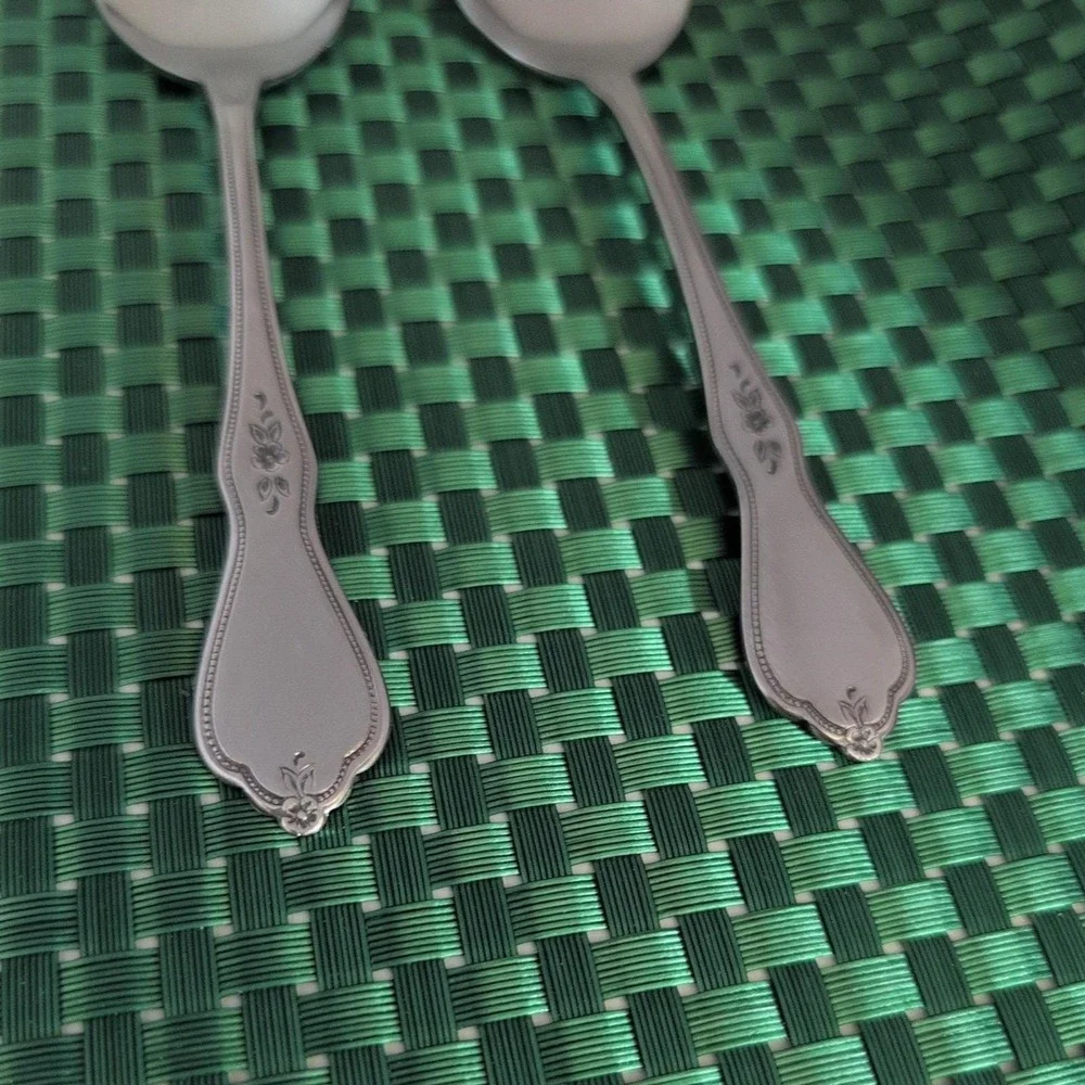 Oneida MORNING BLOSSOM Soup Spoons Set Lot of 2 Stainless Burnished Floral USA